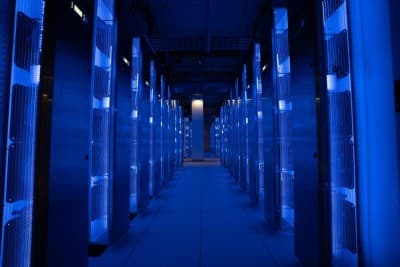 Schneider Electric and Motivair Deliver $290M AI Infrastructure to TeraWulf’s Lake Mariner Site