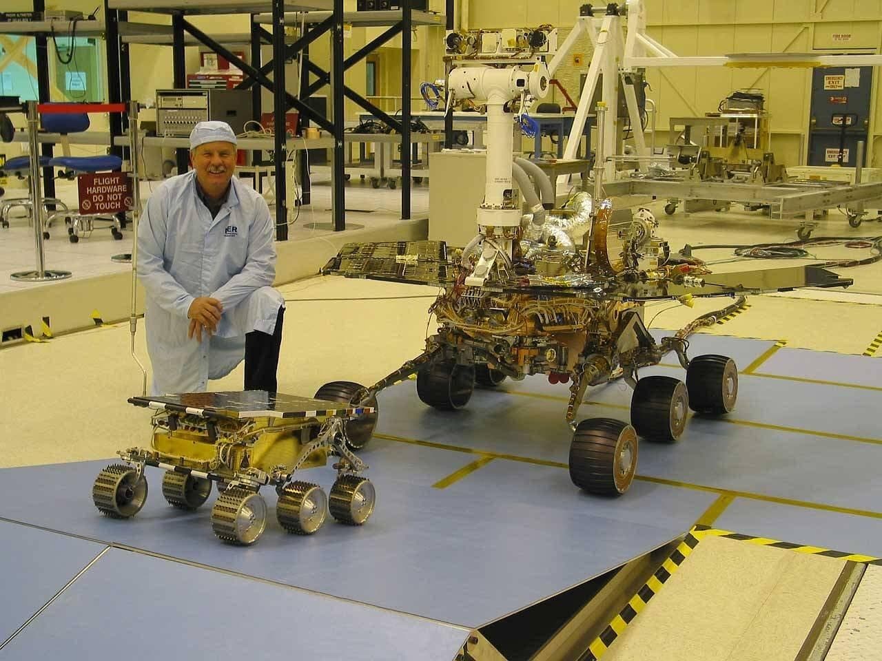Dyna Robotics: Dyna‑2 világ‑akció modell és órás autonómiára képes fizikai ügynökök bevezetése
