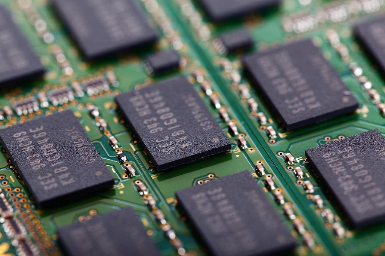 Samsung posts record quarterly revenue and operating profit driven by AI memory demand