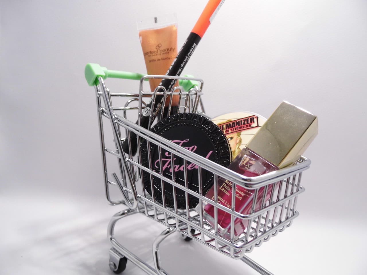 Amazon Demonstrates Alexa That Predicts and Prepares Grocery Orders