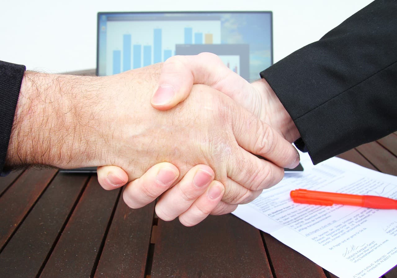 Vendor-backed debt lets Anthropic finance nearly $50B in compute and datacenter buildout