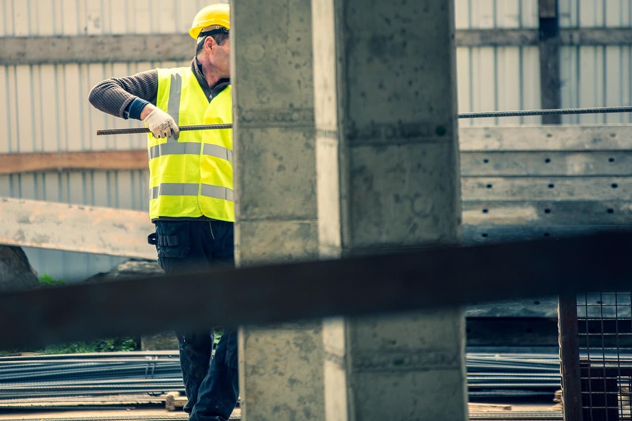 Construction professionals report clients overruling work based on AI chatbots