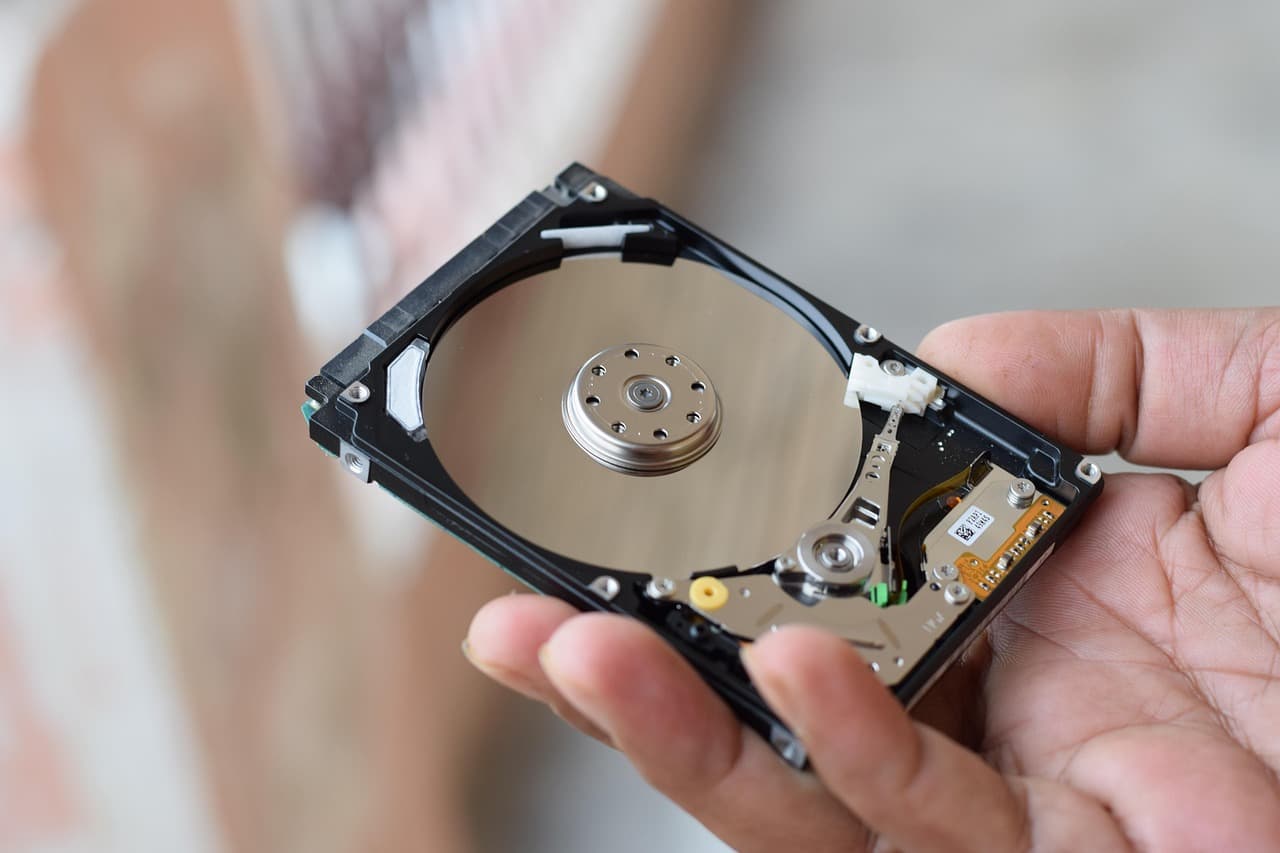 Agentic systems need persistent, semantic memory as their foundational layer