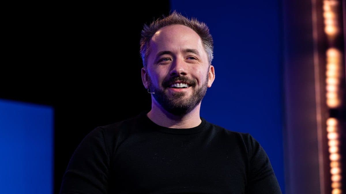 Dropbox founder Drew Houston to leave CEO role to pursue new AI venture