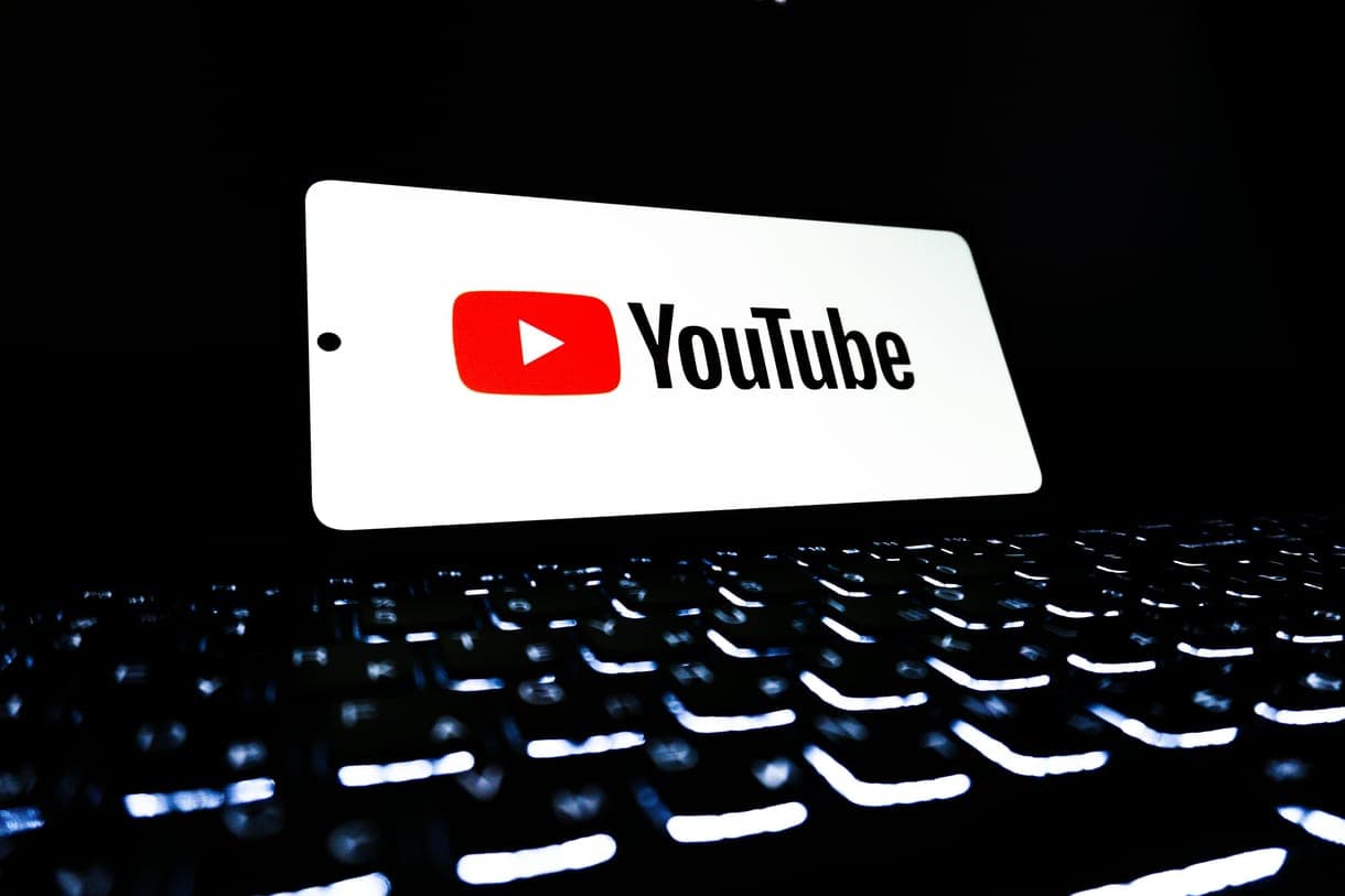 YouTube will automatically label and highlight AI-generated videos