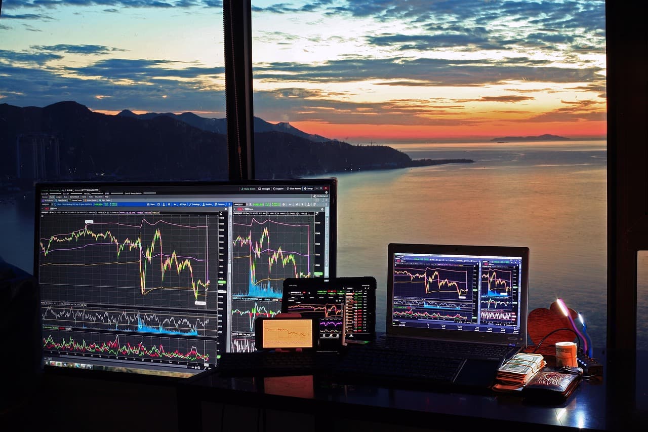 Short Positions Reach Record Levels on S&P 500 Stocks as AI-Related Bets Rise