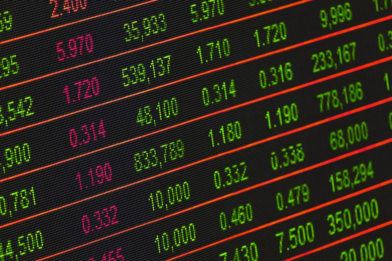 Ken Griffin calls current AI investment market a bubble as Anthropic IPO and $750bn compute plan stir scrutiny