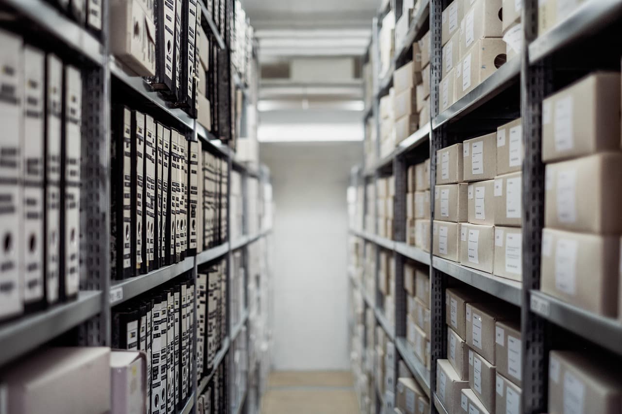 Cascade architecture for RAG: cutting LLM inference costs and improving auditability