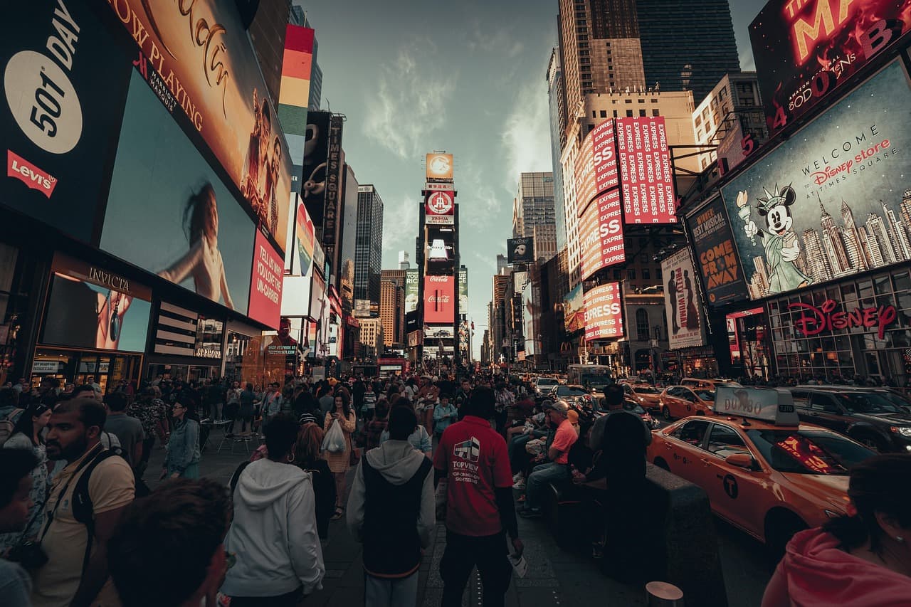 AI Hype vs. Reality: Marketing, Negligence and Overstated Breakthroughs