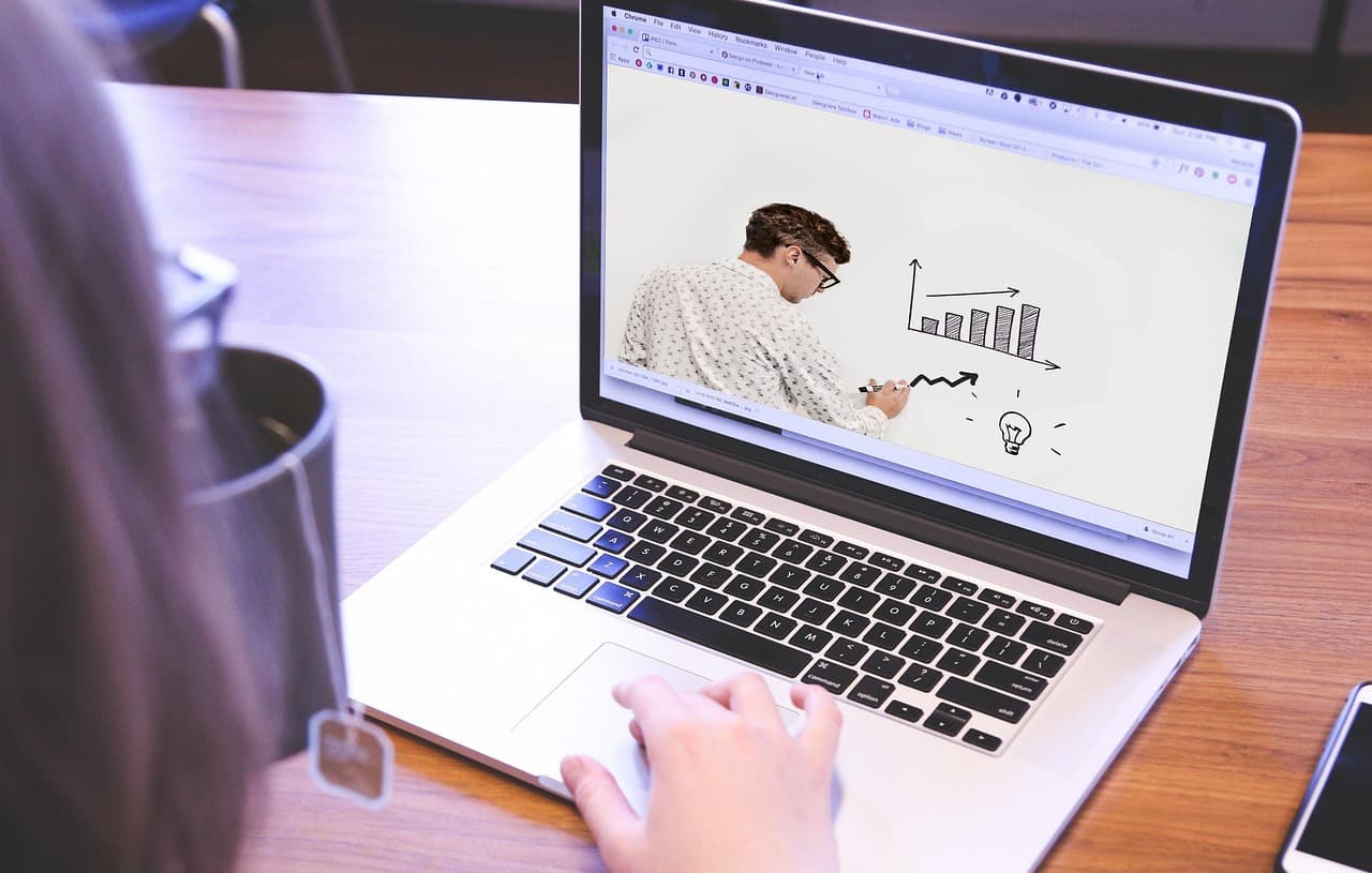 Business Students Want Structured, Ethical AI Instruction as Usage Rises