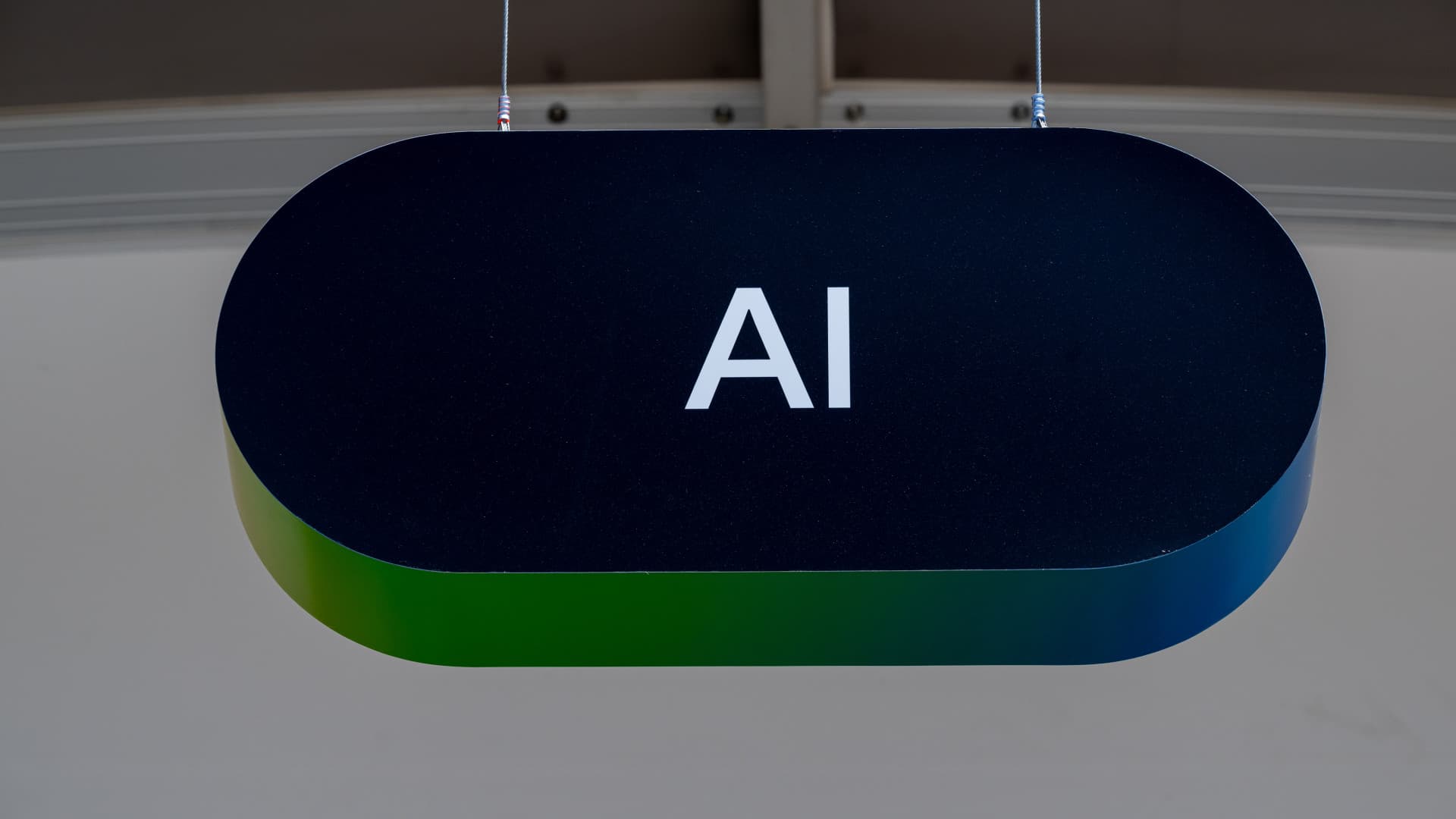 Turning AI and Digitalization into Business Value in Energy